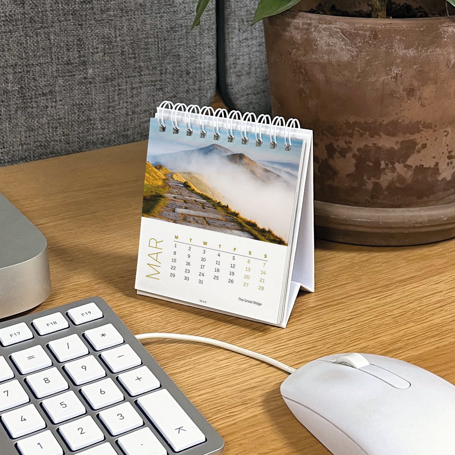 Peak District Mini Easel Calendar 2027
