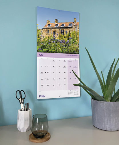 English Heritage, Englands Treasures Wall Calendar 2026