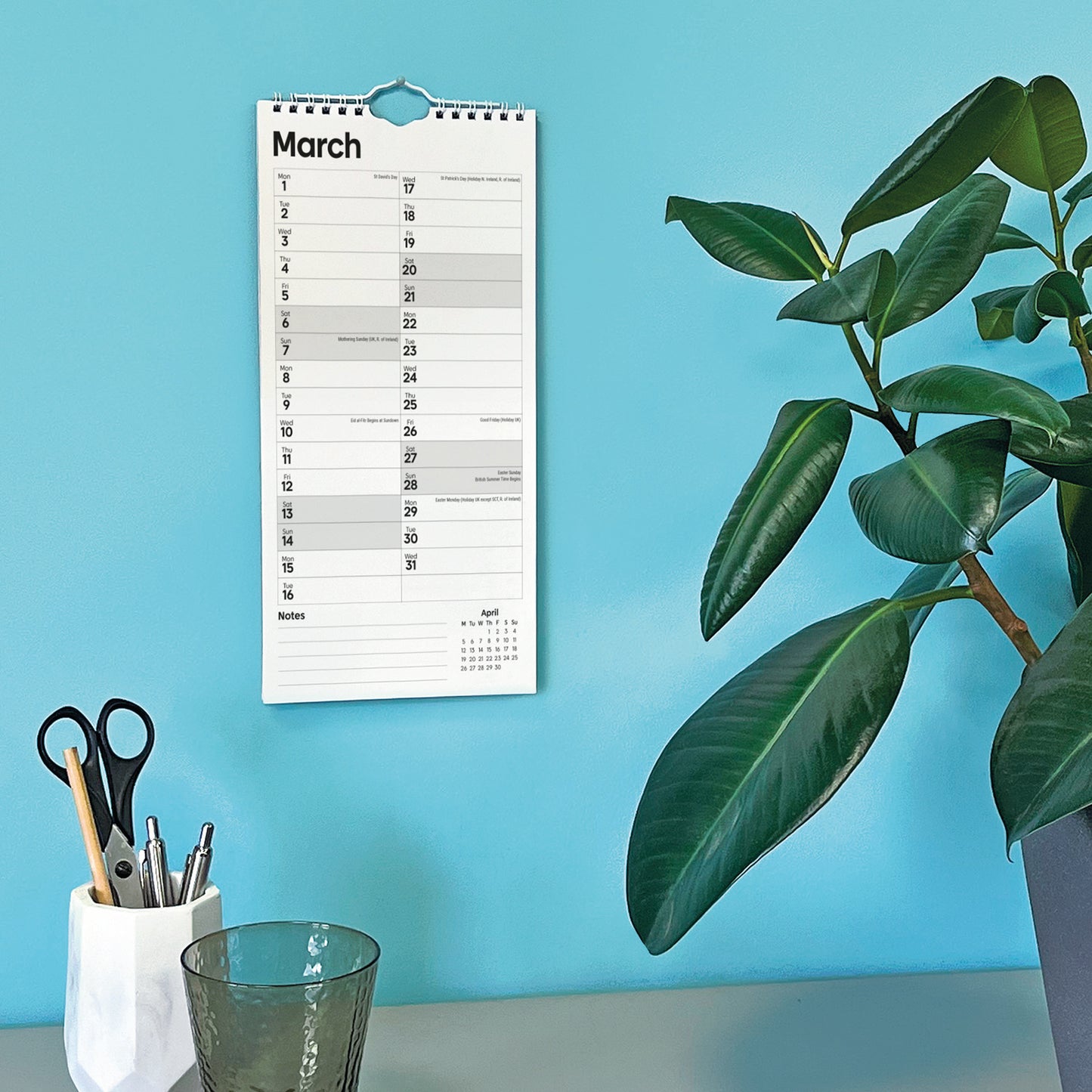 Essential MTV Stubby Slim Calendar 2027